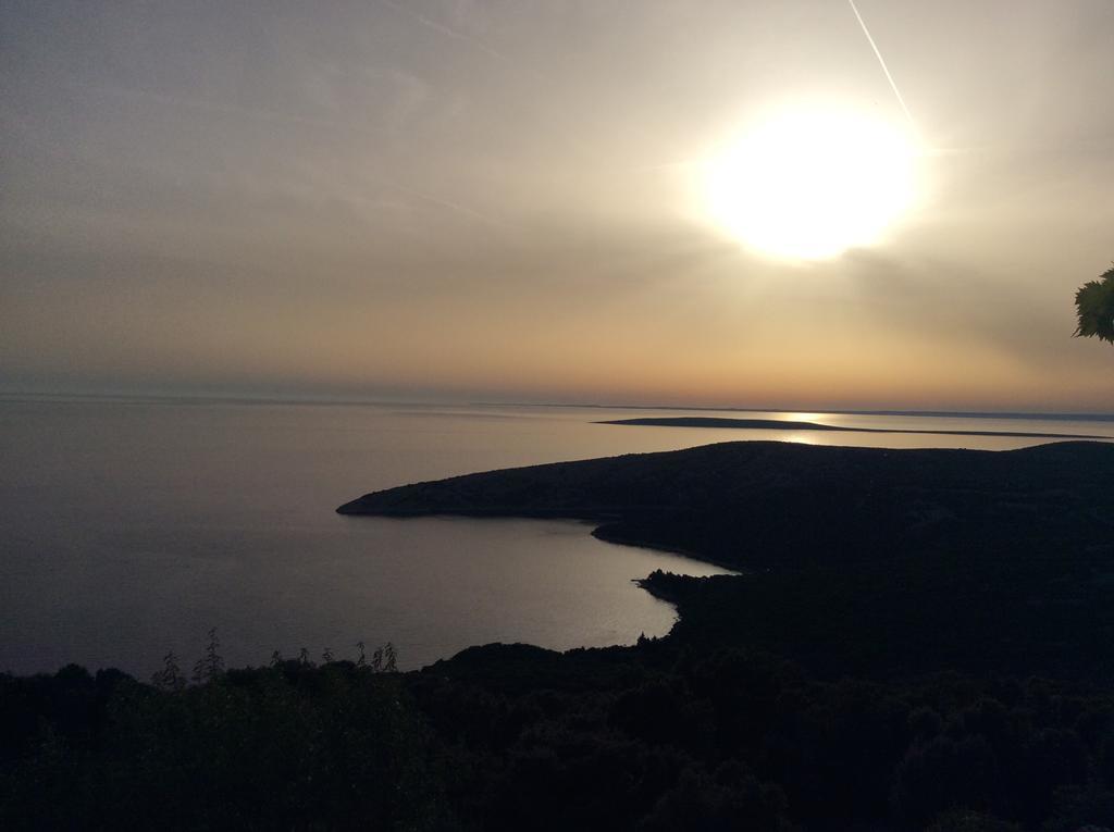 Apartman Ustrine Dış mekan fotoğraf
