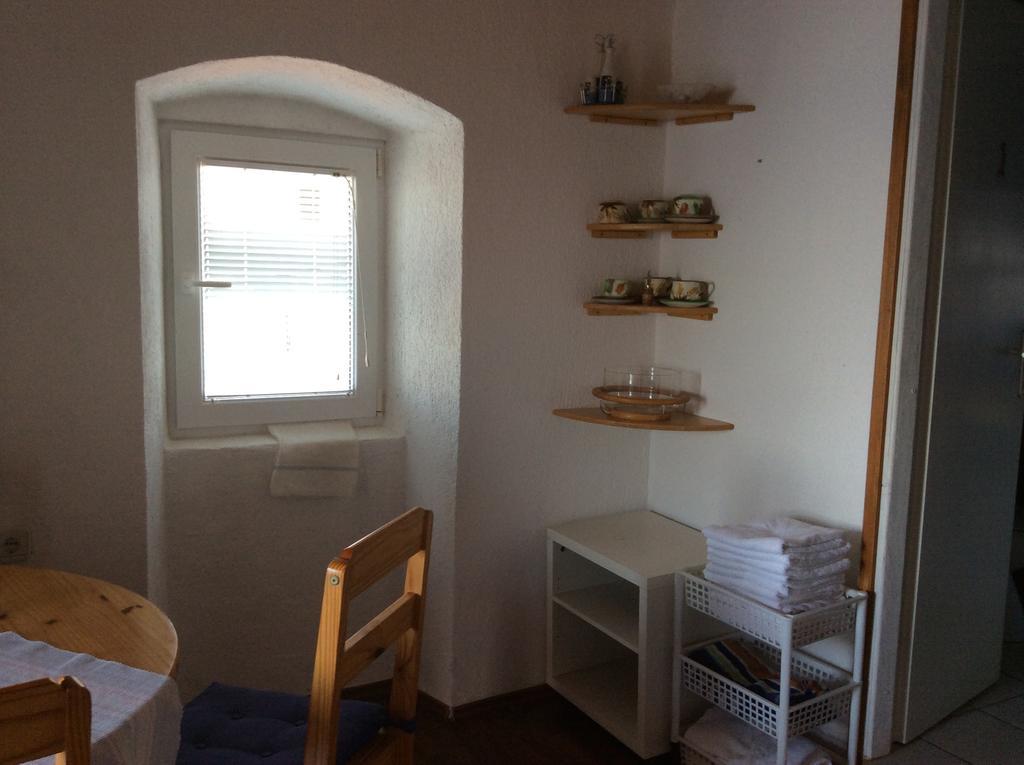 Apartman Ustrine Dış mekan fotoğraf