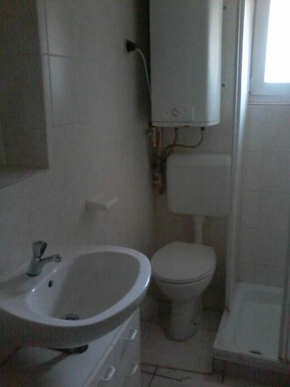 Apartman Ustrine Dış mekan fotoğraf